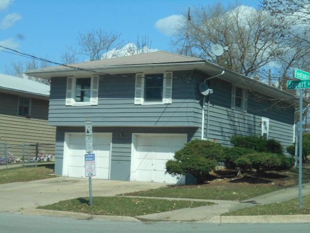 1034 Fenton St., Aurora, IL 60505