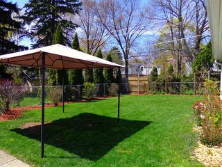 613 S 4th Ave., Libertyville, IL 60048