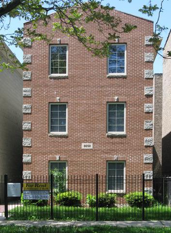 8050 S Kingston Ave., Chicago, IL 60617
