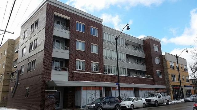 3021 W Armitage Ave. #408, Chicago, IL 60647