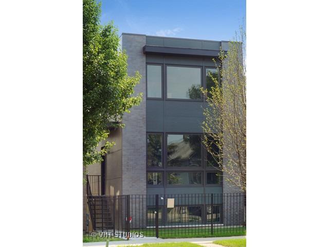 1811 N Mozart St., Chicago, IL 60647