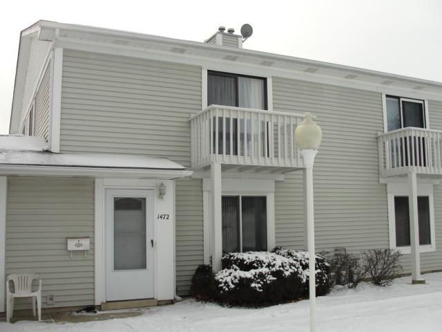 1472 Cornell Ter., Hoffman Estates, IL 60169
