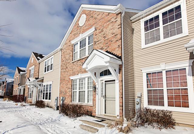 315 Springbrook Tr., Oswego, IL 60543