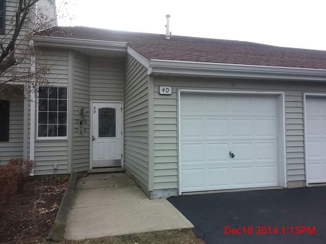 40 N Victoria Ln. #H, Streamwood, IL 60107