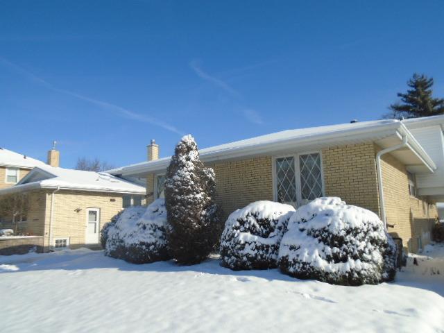 10321 S Keeler Ave., Oak Lawn, IL 60453