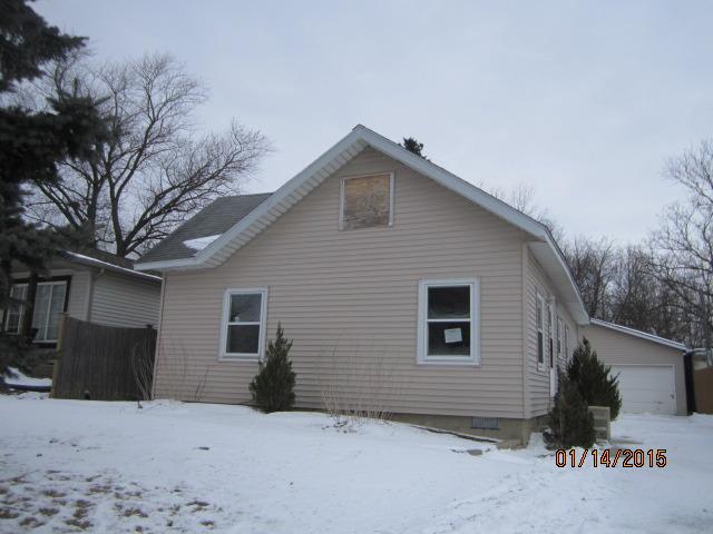2432 Welworth Ave., Rockford, IL 61108