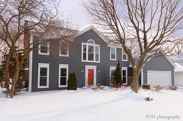 1925 Greensboro Dr., Wheaton, IL 60189