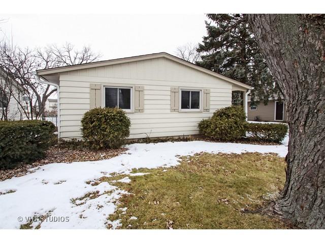 36708 N Beverly Ave., Gurnee, IL 60031