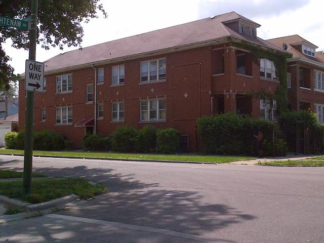 6601 S Washtenaw Ave., Chicago, IL 60629