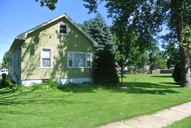 608 Bristol Rd., Yorkville, IL 60560