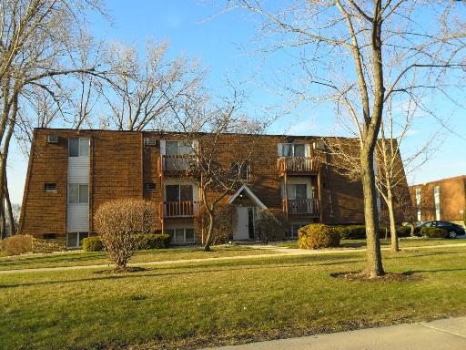 218 Madison St. #1D, Joliet, IL 60435