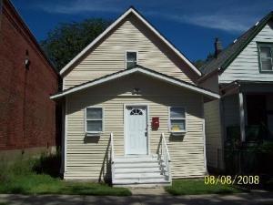 6913 S Throop St., Chicago, IL 60636