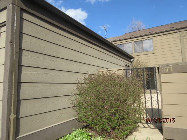 171 Aberdeen Ct., Geneva, IL 60134
