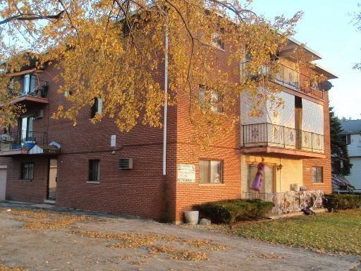9645 Ridgeland Ave. #302, Oak Lawn, IL 60453