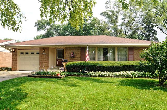 806 W Milburn Ave., Mount Prospect, IL 60056