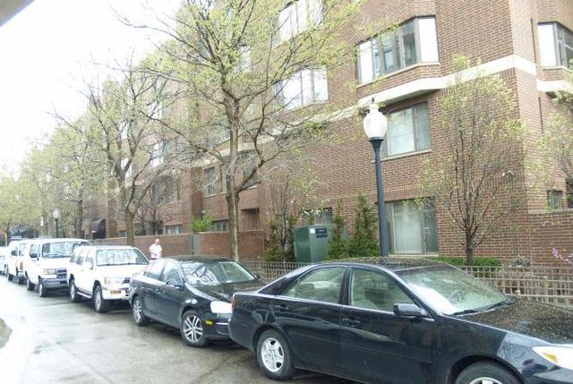 1740 N Clark St., Chicago, IL 60614