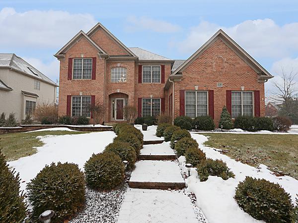 3156 Deering Bay Dr., Naperville, IL 60564