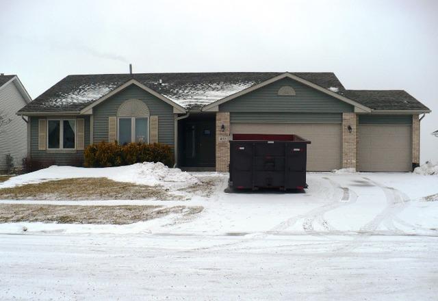 435 S Regulators St., Creston, IL 60113
