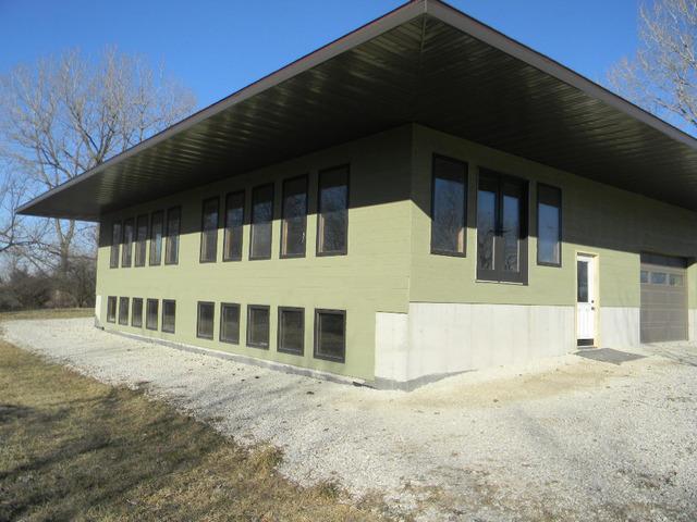 5632 Us 6 Hwy., Sheffield, IL 61361