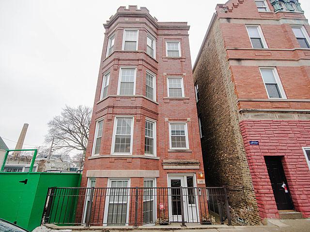 2072 N Leavitt St. #3, Chicago, IL 60647