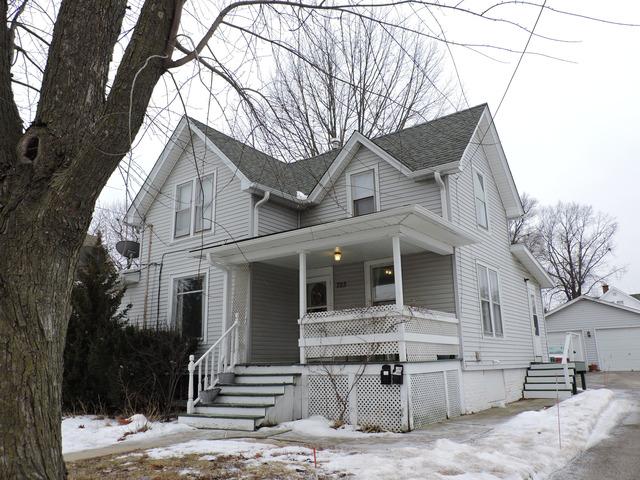 723 N 14th St., Dekalb, IL 60115