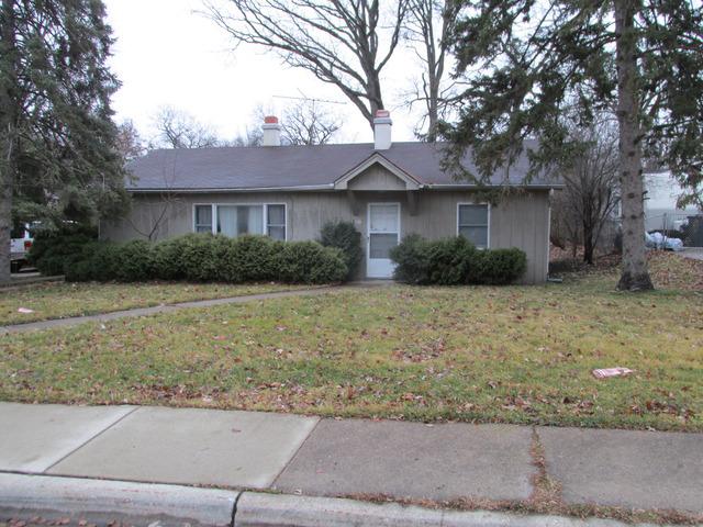 241 Grove St., Mundelein, IL 60060