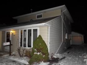 8735 S Kenneth Ave., Hometown, IL 60456