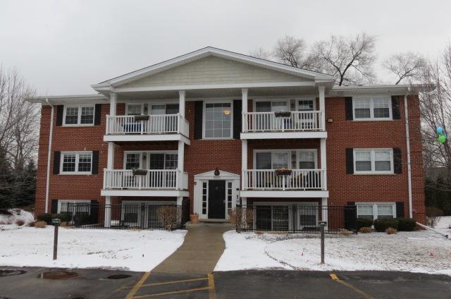 0S600 Old York Rd. #204, Elmhurst, IL 60126