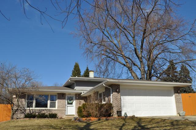 812 Foster Ave., Bartlett, IL 60103