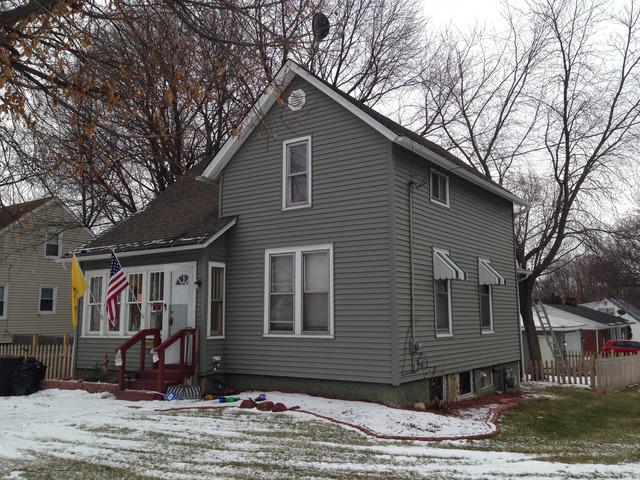 567 Binder St., Aurora, IL 60505