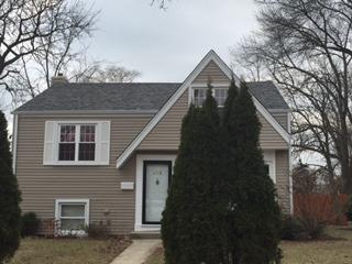 458 W Avery St., Elmhurst, IL 60126
