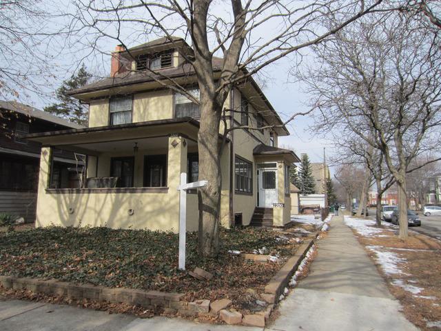 2200 W Estes Ave., Chicago, IL 60645
