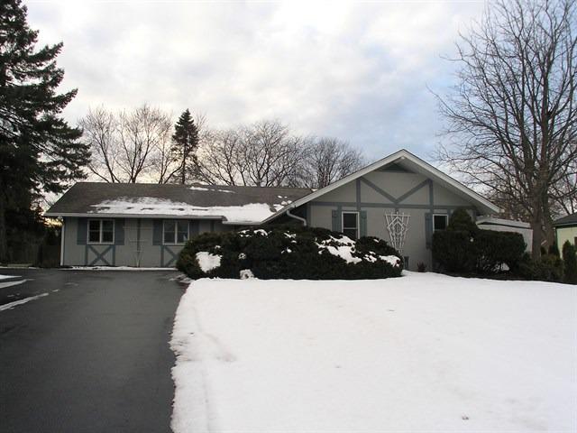 302 Center Rd., Frankfort, IL 60423