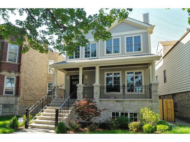 1939 W Berteau Ave., Chicago, IL 60613