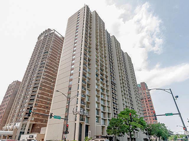 3200 N Lake Shore Dr. #1201, Chicago, IL 60657