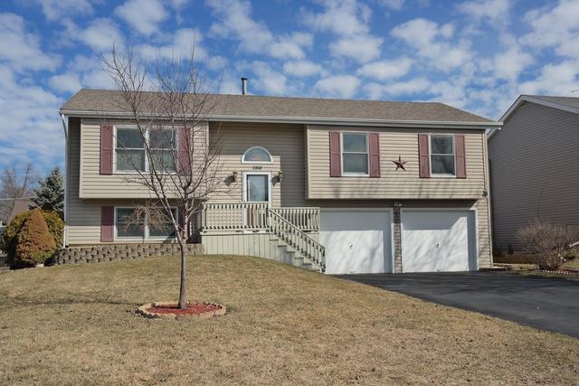 1358 Cottonwood Ln., Crystal Lake, IL 60014