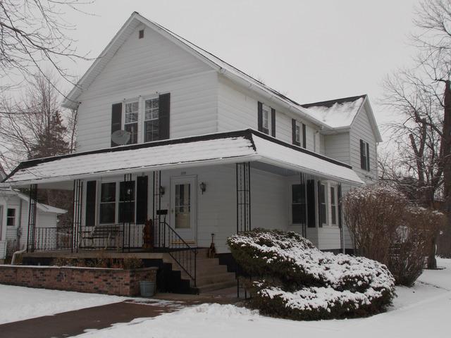 209 S Locust St., Wyanet, IL 61379