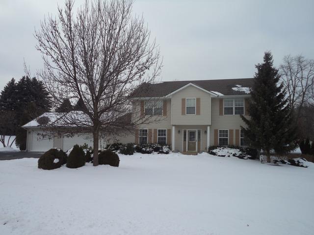 11394 Bayberry Dr., Roscoe, IL 61073