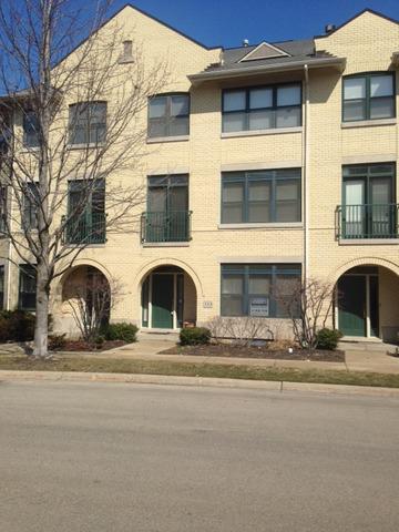 133 Whistler Rd., Highland Park, IL 60035