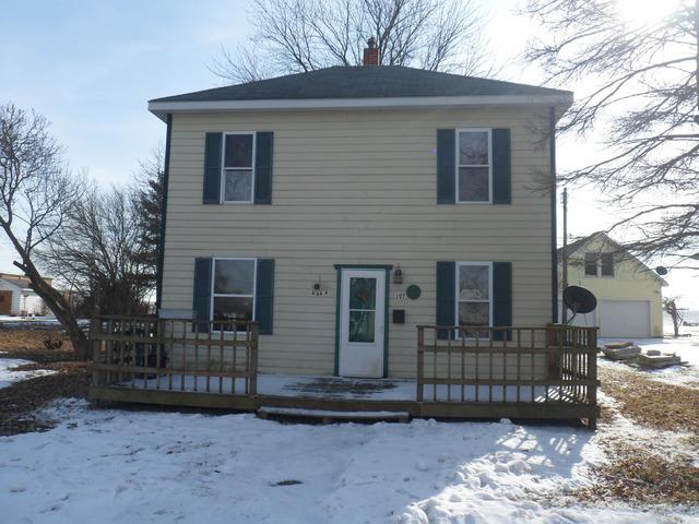 107 Emmett St., Kinsman, IL 60437
