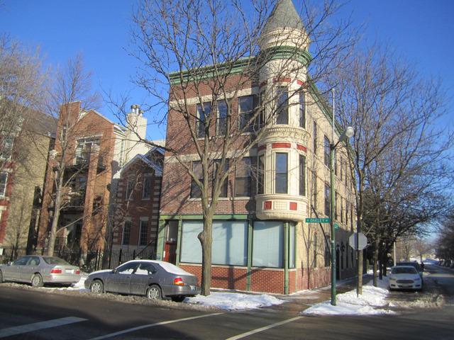 2329 N Oakley Ave. #1W, Chicago, IL 60647