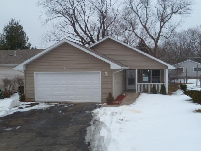 297 Corrine Ave., Crystal Lake, IL 60014