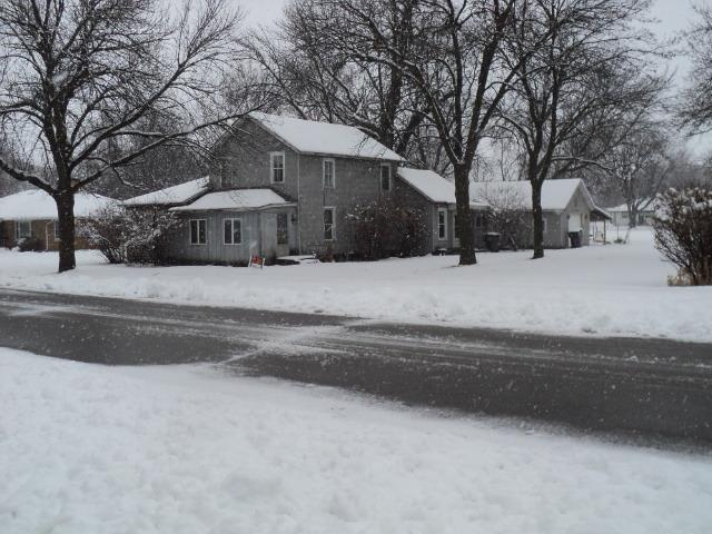 410 N Jackson St., Gardner, IL 60424