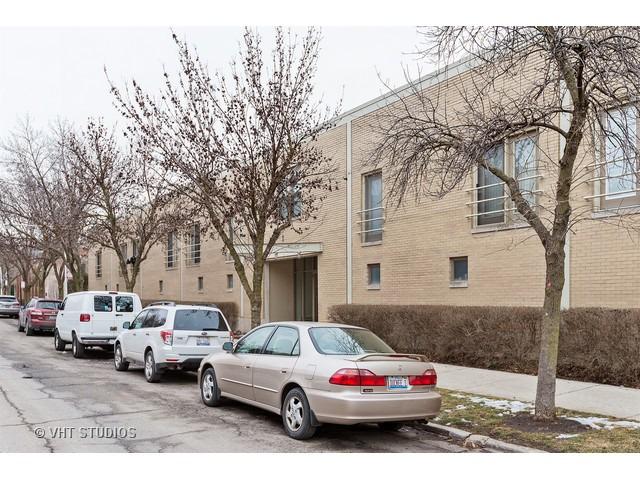 1100 W Cornelia Ave. #101, Chicago, IL 60657