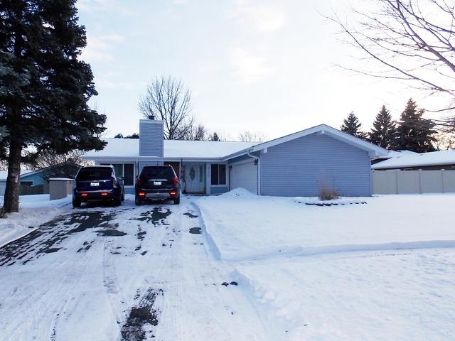 230 Plymouth Ln., Bolingbrook, IL 60440