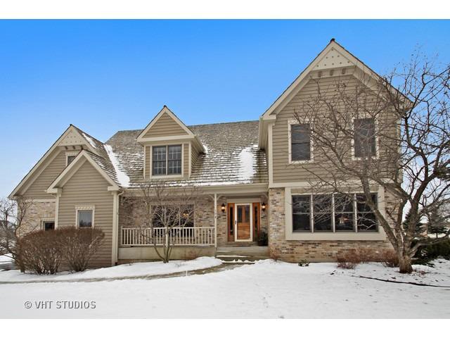 178 Sycamore Dr., Hawthorn Woods, IL 60047