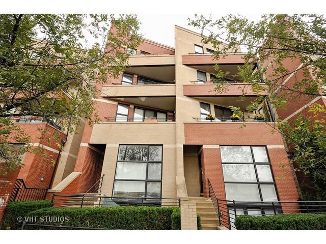 1510 W Grand Ave. #2E, Chicago, IL 60642