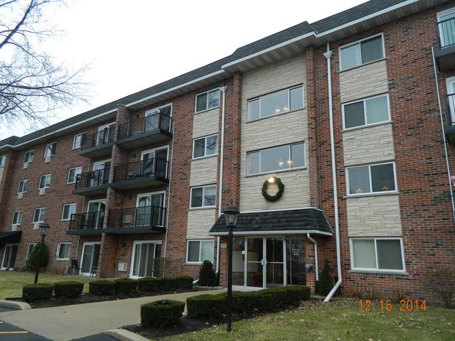 100 W Park Circle Dr. #2I, Wheaton, IL 60187