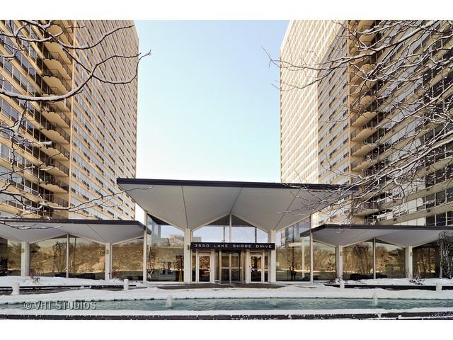 3550 N Lake Shore Dr. #520, Chicago, IL 60657