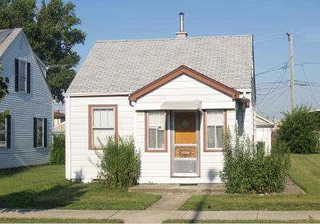 10006 Merton Ave., Oak Lawn, IL 60453